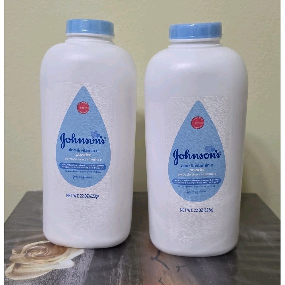 Johnson's Cornstarch Baby Powder‎ with Aloe & Vitamin E, 22 oz ( Pack of 2 )